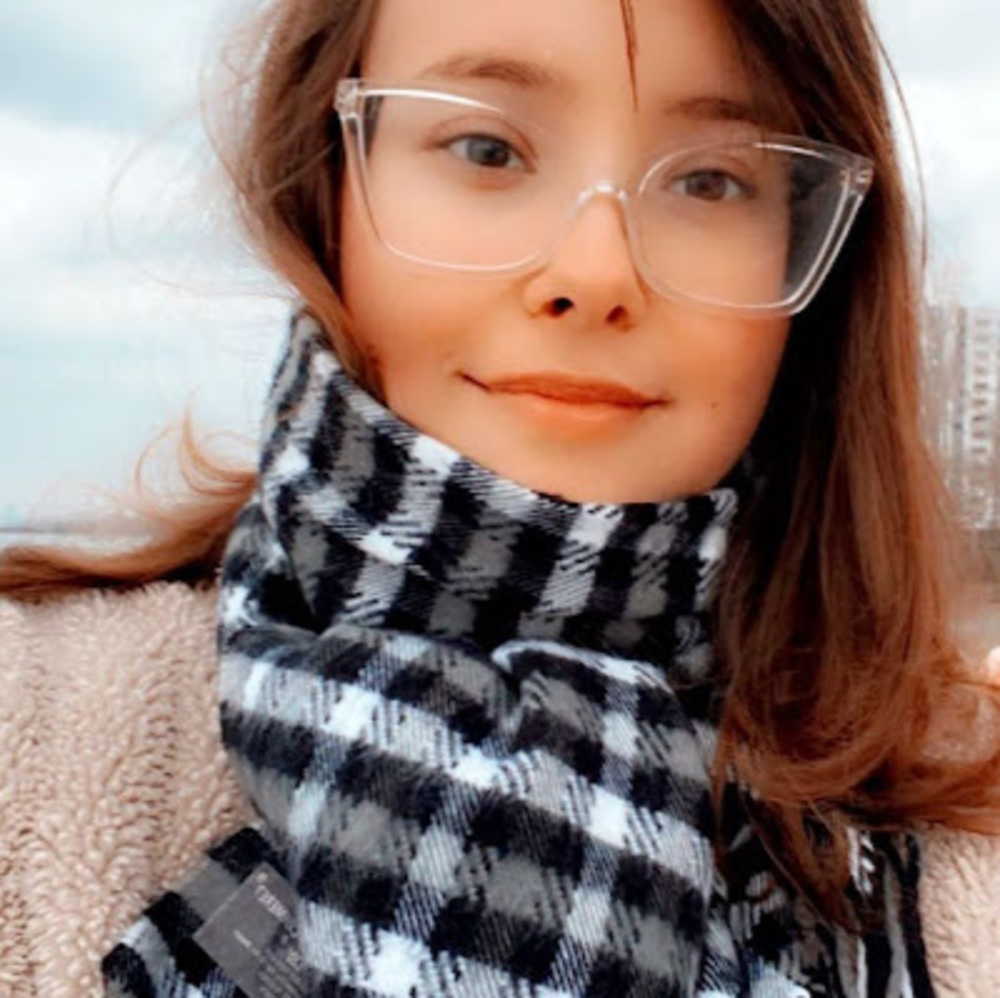 Meet your Posher, Tina